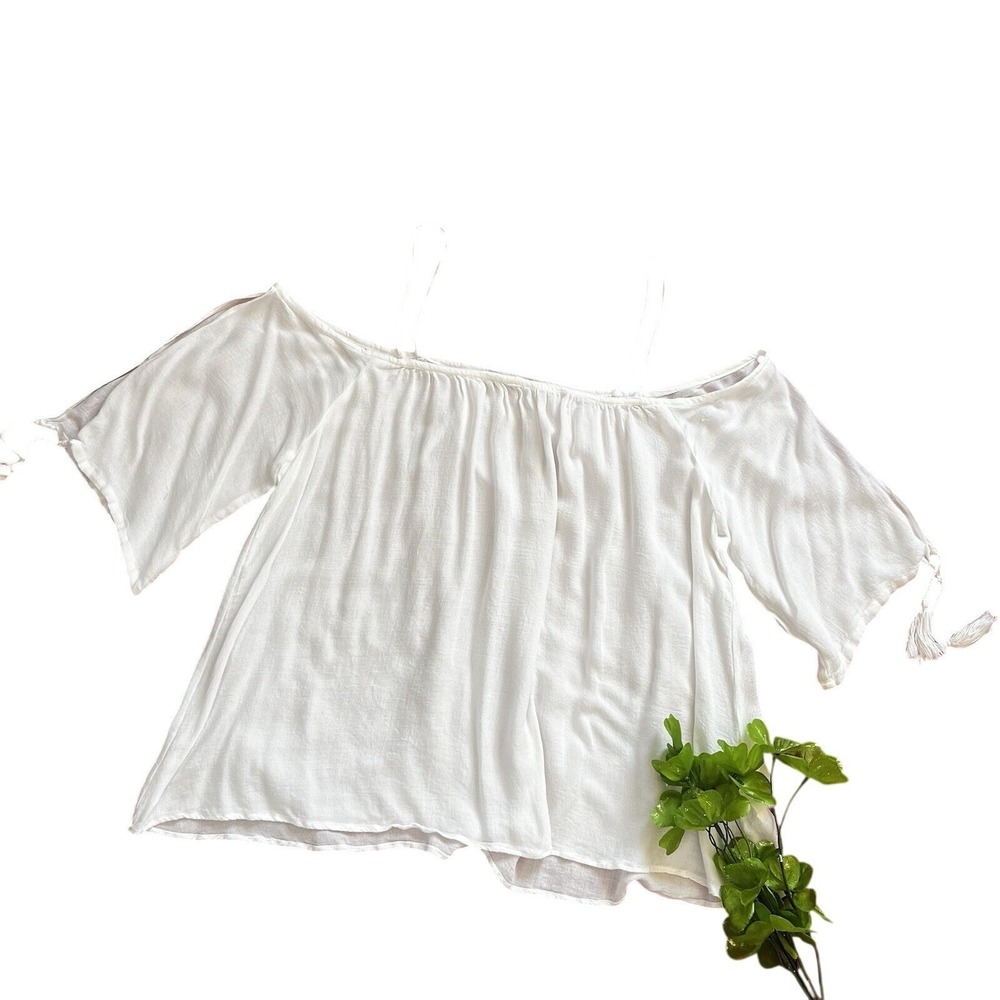 Pull & Bear Women's Boho Off Shoulder Blouse Size M White Tassel Sleeve Top Cute - Picture 2 of 11